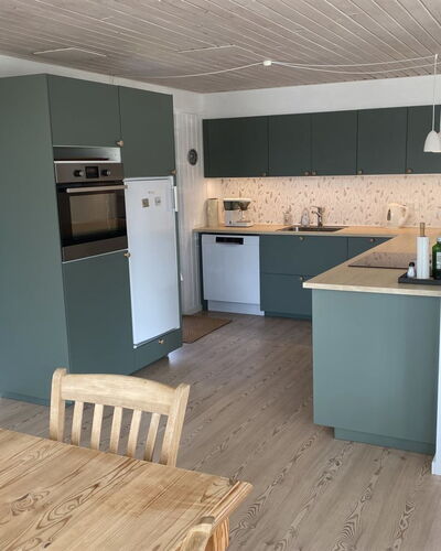 Chrissie - 150M from the Sea