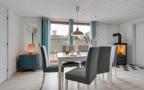 Landolf - 250M from the Sea: Jour, Bâtiment, Zone Urbaine, Zone Métropolitaine, Ville, Appartement, Quartier, Métropole, Skyscraper