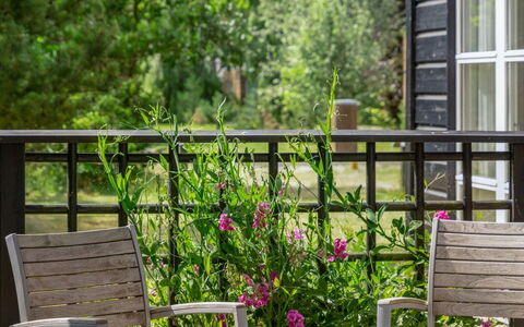 Nele - 400M from the Sea: 