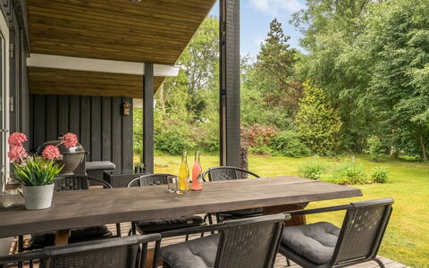 Farthin - 800M from the Sea: Meubles, Bois, Mobilier De Jardin, Chaise, Table, Porche, Table Cuisine Et Salle A Manger, Tableau De Plein Air, Lot Terre, Jardin