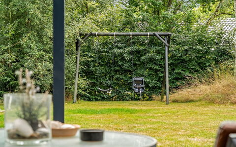 Fido - 300M from the Sea: Jardin, Ombre, Des Bois, Parc, Mobilier De Jardin, Arrière-Cour