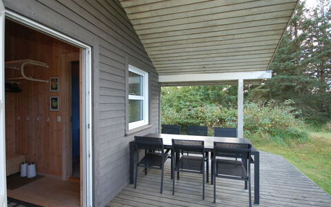Jaakob - 4Km from the Sea: Bois, Sol, Sol, Meubles, Plafond, Parquet, Dur, Porche, Domicile, Porte