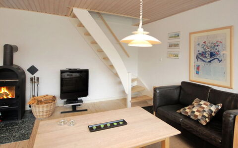 Rigitte - 1.5Km from the Sea: Meubles, Design Intérieur, Sol, Sol, Bois, Plafond, Pièce, Salon, Parquet, Éclairage