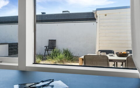 Ingomar - 300M from the Sea: Architecture, Toit, Domicile, Composite, Daylighting, Siding, Allée