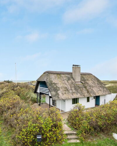 Emiline - 250M from the Sea