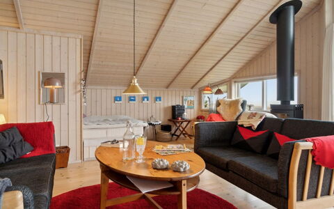 Hane - 150M from the Sea: Architecture, Toit, Domicile, Composite, Daylighting, Siding, Allée