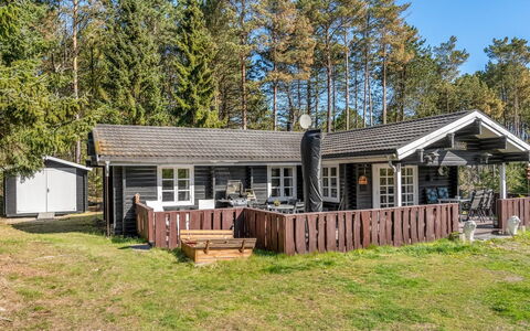 Uuno - 1.2Km from the Sea: Maison, Domicile, Chalet, Toit, Zone Rurale, Siding, Porche, Biens, Cabane En Rondins, Cour