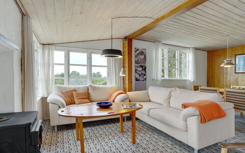 Githa - 100M to the Fjord: Bleu, Arbuste, Chalet, Couverture De Sol, Jardin, Biens, Ombre, Aménagement Paysager, Ferme, Eco Hôtel
