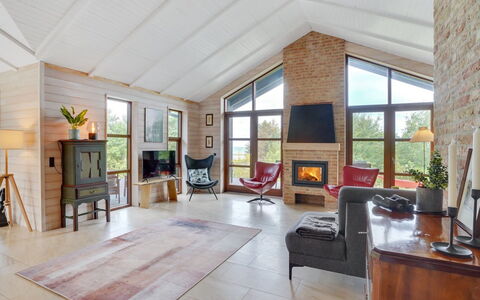 Andri - 600M to the Fjord: Bois, Toit, Architecture, Domicile, Maison, Chalet, Siding, Dur, Pente, Biens