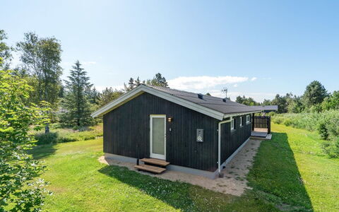 Ordan - 800M from the Sea: Toit, Maison, Lot Terre, Domicile, Chalet, Biens, Batiments Jardin, Ombre, Cabane En Rondins, Aménagement Paysager