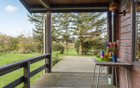 Artur - 1.5Km from the Sea: Bleu, Arbuste, Chalet, Couverture De Sol, Jardin, Biens, Ombre, Aménagement Paysager, Ferme, Eco Hôtel