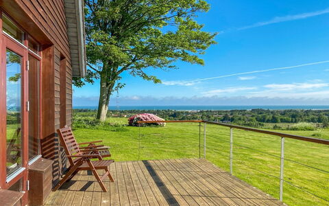Nella - 1.2Km from the Sea: Chalet, Domicile, Maison, Toit, Porche, Biens, Siding, Batiments Jardin, Ferme, Cour