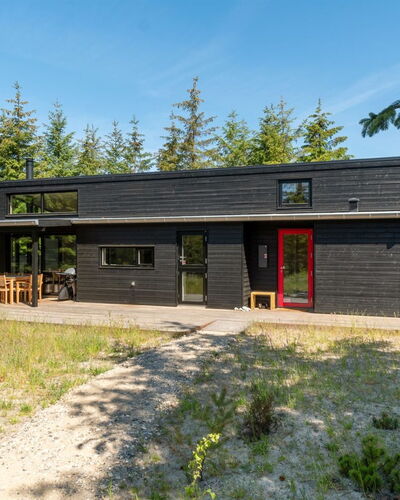 Gunnor - 1.3Km from the Sea