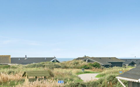 Iacobus - 400M from the Sea