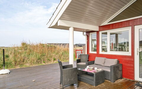 Iacobus - 400M from the Sea
