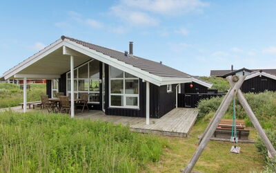 Fanija - 200M from the Sea