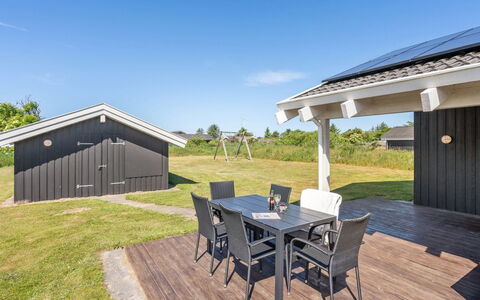 Serine - 800M from the Sea: Plafond, Sol, Design Intérieur, Sol, Composite, Meubles, Recours, Hôtel, Conception, Daylighting