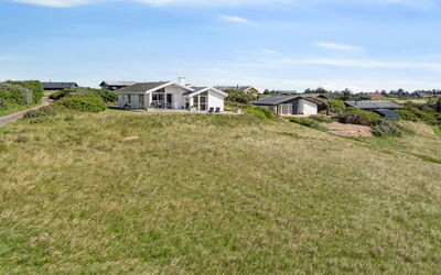 Ohto - 281M from the Sea