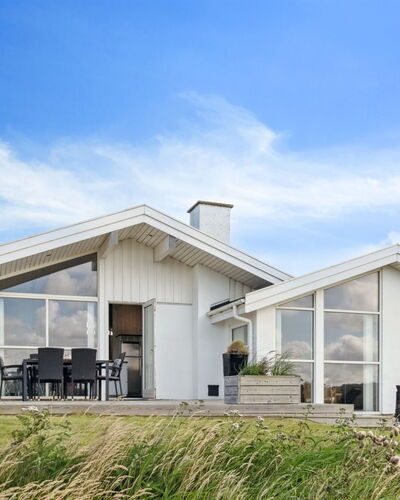 Ohto - 281M from the Sea