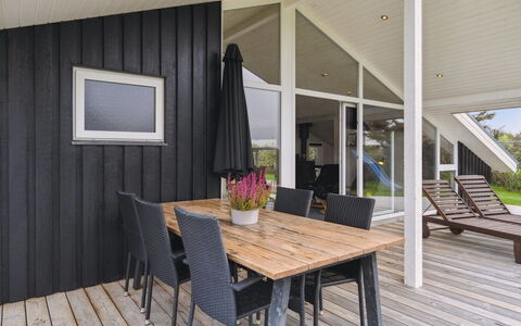 Herbiorn - 403M from the Sea: Sol, Mur, Sol, Design Intérieur, Bois, Plafond, Parquet, Éclairage, Meubles, Revêtement De Sol Stratifié