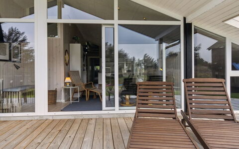 Herbiorn - 403M from the Sea: Sol, Mur, Sol, Design Intérieur, Bois, Plafond, Parquet, Éclairage, Meubles, Revêtement De Sol Stratifié
