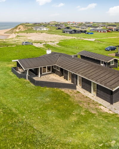 Sinnika - 75M from the Sea