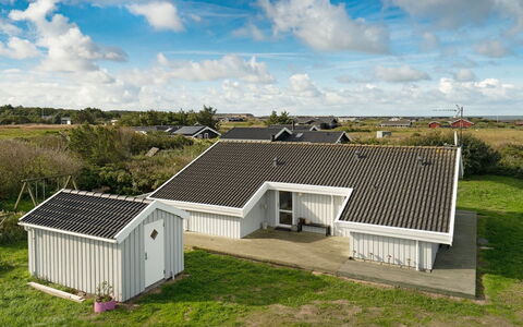 Hava - 450M from the Sea