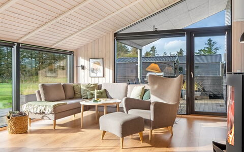 Talitha - 1.5Km from the Sea: Meubles, Bois, Design Intérieur, Sol, Salon, Sol, Canapé, Chaise, Domicile