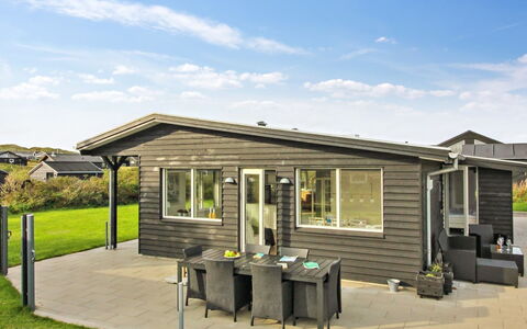 Benda - 348M from the Sea: Porte, Chalet, Siding, Dur, Planche, Batiments Jardin, Conception, Plate-Forme, Porche