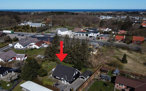 Othelia - 1.8Km from the Sea: Zone Résidentielle, Toit, Maison, Quartier, Domicile, Paysage, Banlieue, Lot Terre, Établissements Humains, Géologique Phénomène