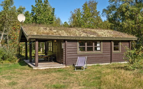 Beatrix - 700M from the Sea: Bois, Domicile, Porche, Plate-Forme, Dur, Toit, Tache De Bois, Parquet, Eco Hôtel