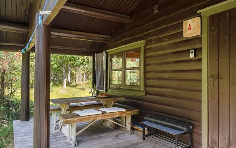 Beatrix - 700M from the Sea: Bois, Domicile, Porche, Plate-Forme, Dur, Toit, Tache De Bois, Parquet, Eco Hôtel