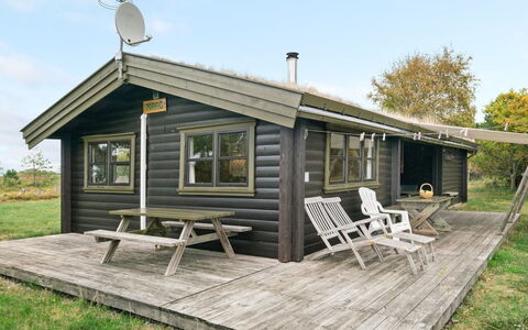Gorjan - 300M from the Sea: Chalet, Cabane En Rondins, Siding, Batiments Jardin, Cabanon, Planche, Cabane, Porche, Dur, Structure En Plein Air