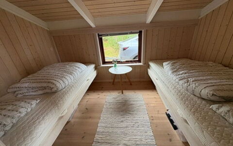 Bernarda - 400M from the Sea: Chambre, Bois, Lit, Sol, Sol, Design Intérieur, Drap De Lit, Literie, Meubles, Cadre De Lit