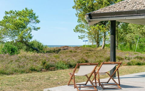 Wimar - 200M from the Sea: Bois, Domicile, Porche, Plate-Forme, Dur, Toit, Tache De Bois, Parquet, Eco Hôtel