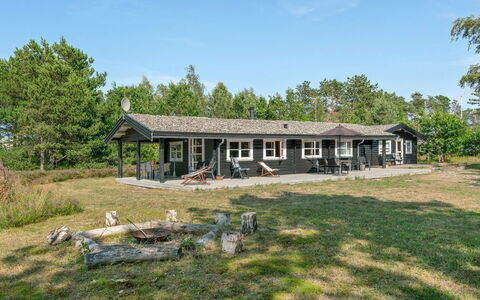 Wimar - 200M from the Sea: Bois, Domicile, Porche, Plate-Forme, Dur, Toit, Tache De Bois, Parquet, Eco Hôtel