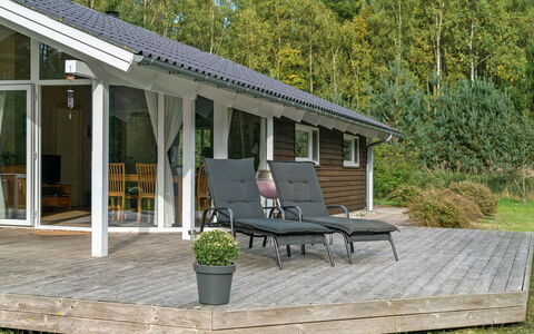 Thomasine - 1.5Km from the Sea: Bois, Domicile, Porche, Plate-Forme, Dur, Toit, Tache De Bois, Parquet, Eco Hôtel