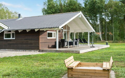 Thomasine - 1.5Km from the Sea: Bois, Domicile, Porche, Plate-Forme, Dur, Toit, Tache De Bois, Parquet, Eco Hôtel