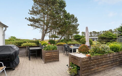 Eivi - 150M from the Sea: Chalet, Cabanon, Cabane, Ferme, Prairie, Cabane, Grange, Cabane En Rondins, Batiments Jardin