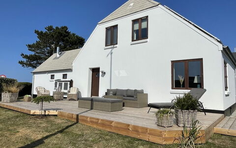 Eivi - 150M from the Sea: Chalet, Cabanon, Cabane, Ferme, Prairie, Cabane, Grange, Cabane En Rondins, Batiments Jardin