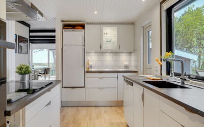 Djuna - 200M from the Sea