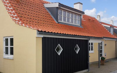 Hialmar - 400M from the Sea