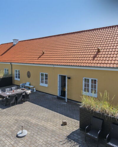 Viivi - 900M from the Sea