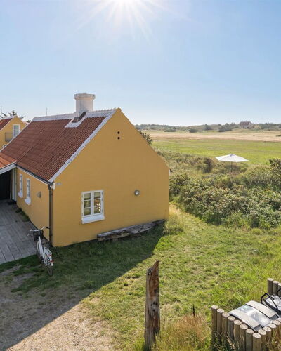 Jantje - 500M from the Sea