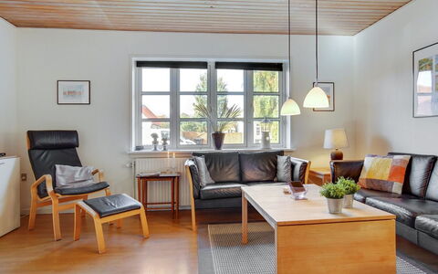 Hansiane - 500M from the Sea: Meubles, Design Intérieur, Sol, Sol, Canapé, Bois, Chaise, Table, Salon, Parquet