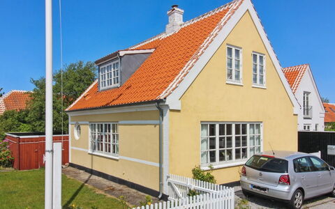Ilselil - 500M from the Sea: Plafond, Sol, Design Intérieur, Sol, Composite, Meubles, Recours, Hôtel, Conception, Daylighting