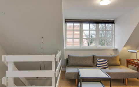 Ilselil - 500M from the Sea: Plafond, Sol, Design Intérieur, Sol, Composite, Meubles, Recours, Hôtel, Conception, Daylighting