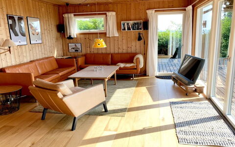 Iadrik - 85M to the Fjord: Meubles, Design Intérieur, Sol, Sol, Bois, Canapé, Parquet, Plafond, Salon, Pièce