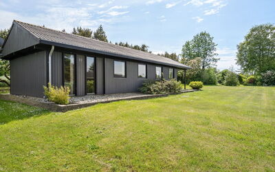 Veljan - 400M from the Sea