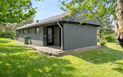 Veljan - 400M from the Sea